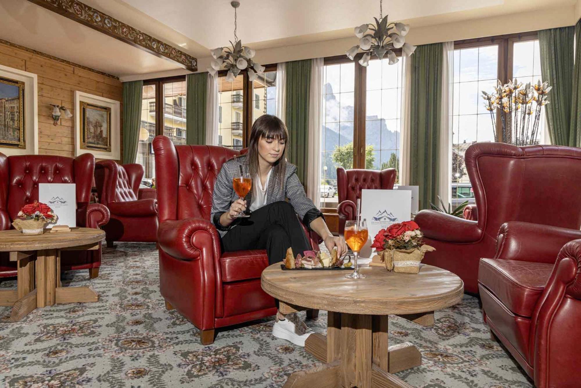 G. Hotel Des Alpes San Martino Di Castrozza Luaran gambar